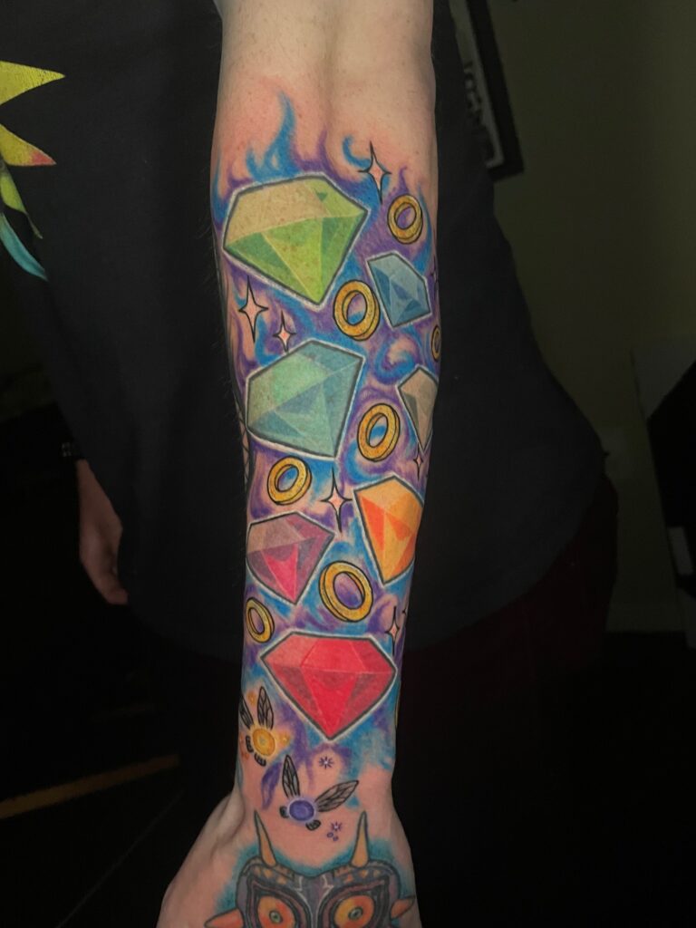 Bethany Hoff - Color Diamonds Tattoo